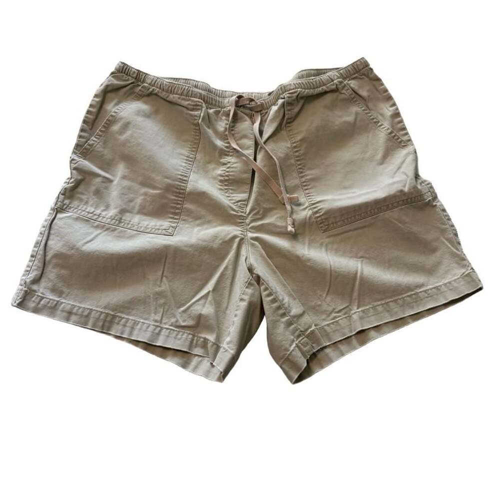 L.L. Bean Casual Shorts Size M Green Cotton Drawstring Pocket Elastic Waist